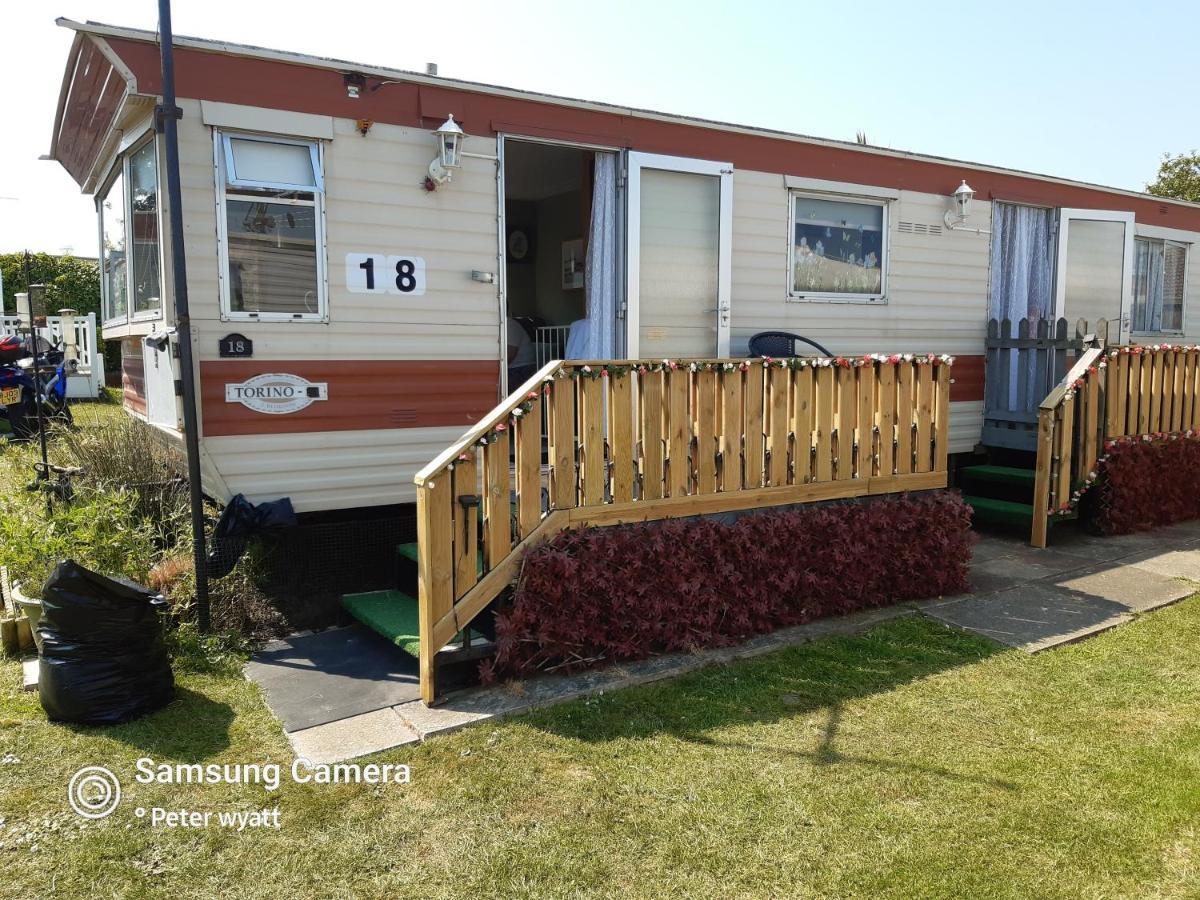 Gina'S Static Caravan,118 Sandsgate Hemsby Εξωτερικό φωτογραφία